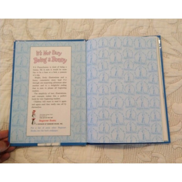 Dr Seuss Beginner Book It's Not Easy Being A Bunny In New Condition Hardcover - Picture 3 of 9